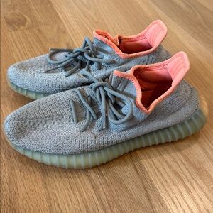 YEEZY BOOST 350 V2 Size 8